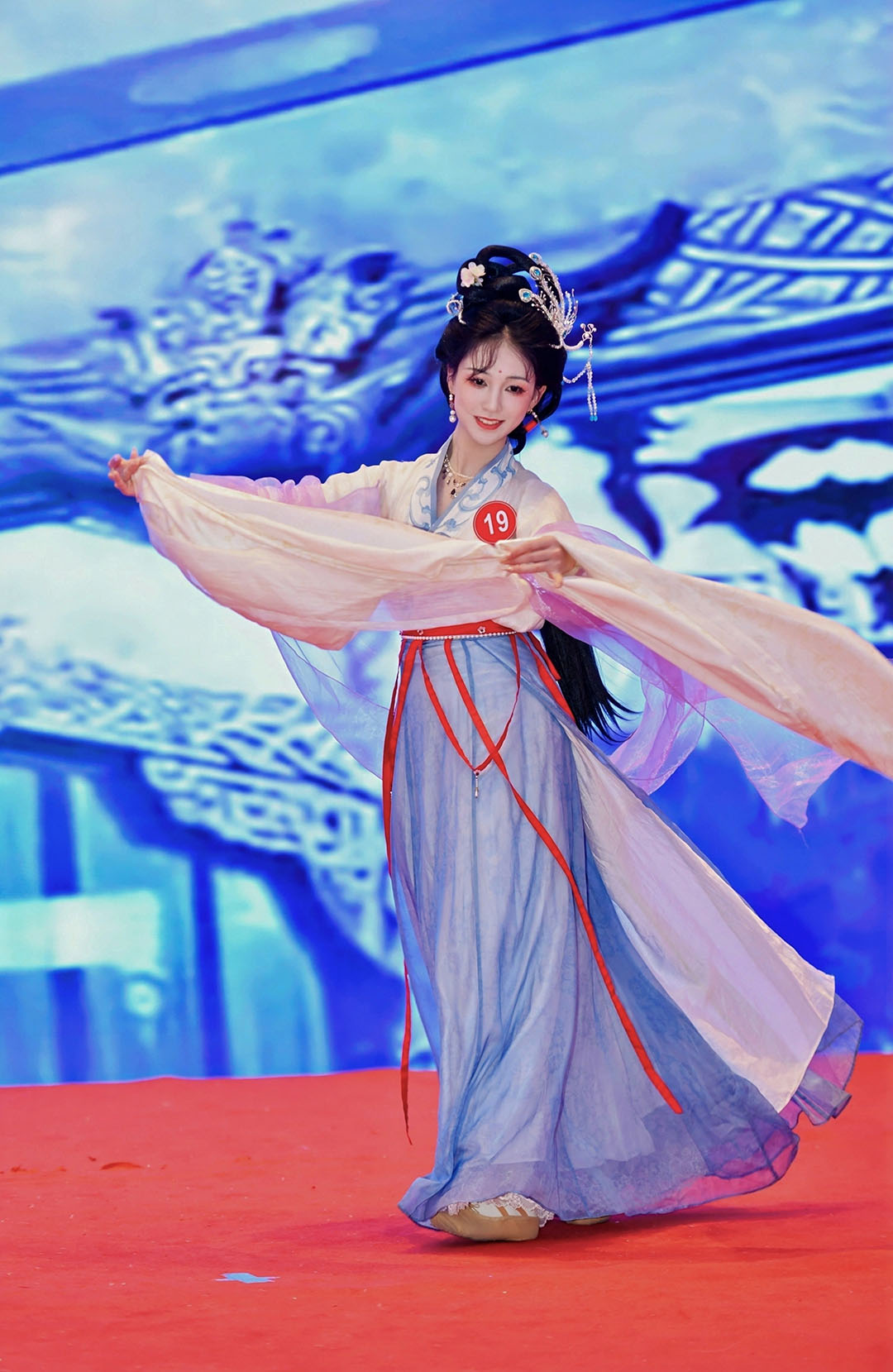 2026 ChinaJoy洛裳华服·新秀大赛上海赛区晋级赛华章落幕 https://cms3.chinajoy.net/157/upload/resources/image/102062.jpg?token=Bearer eyJhbGciOiJIUzUxMiJ9.eyJpc3MiOiJlY2hpc2FuIiwic3ViIjoie1wiY2xpZW50XCI6XCJXRUJcIixcInR5cGVcIjpcIlVTRVJcIixcIm5hbWVcIjpcInVzZXIyX2FwaVwiLFwic2lnbmF0dXJlXCI6bnVsbCxcImV4cGlyZXNfaW5cIjoxODAwMDAwMH0iLCJpYXQiOjE3NzgxMTc3OTcsImV4cCI6MTc3ODEzNTc5N30.8ET2f1V4J9UTAY4semyiOq2qQBuAMVqI7IqeY_iXS4MIZcNvVyctE6QyIZCP1hJXJgYwWAotkgv5sXry0xYjEQ